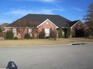 4 Palmer Ct, Searcy, AR 72143