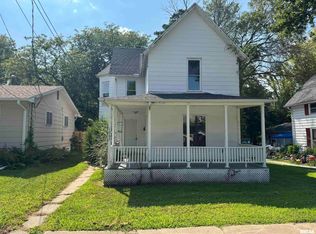 1007 29th St, Moline, IL 61265