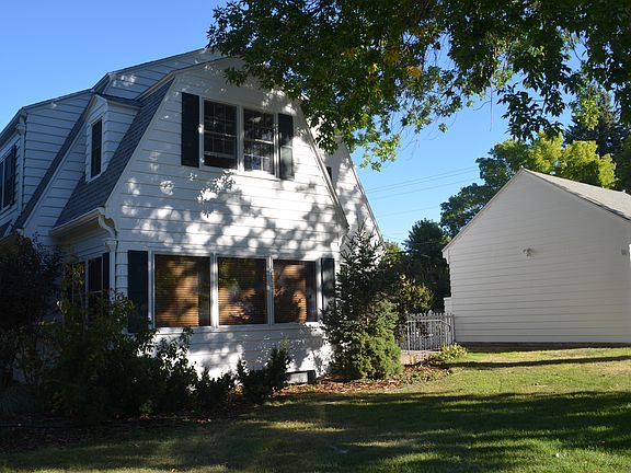 Side view and garage
