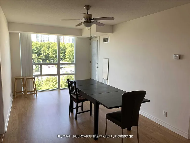 68 Grangeway Ave #812 — Photo 33