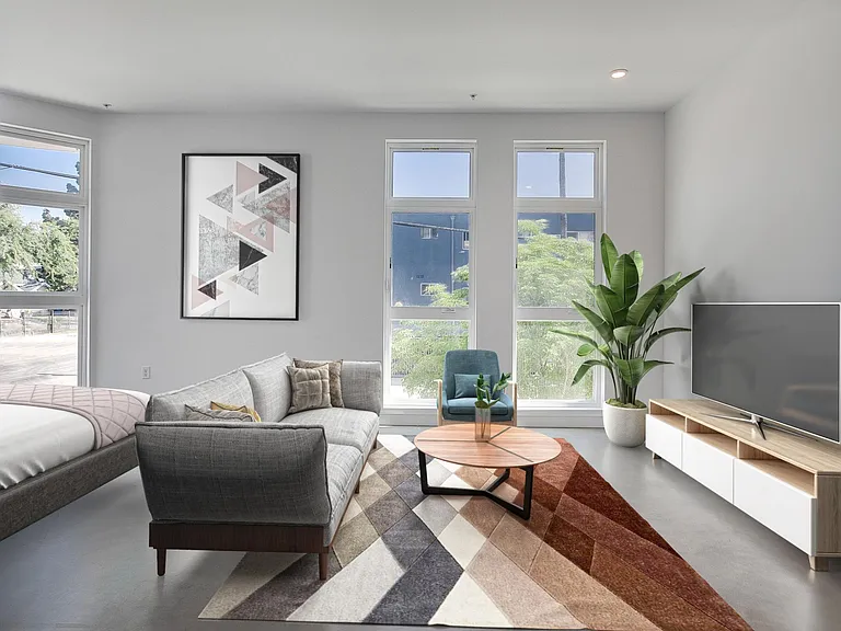 152 N Rampart Blvd #201 — Photo 6