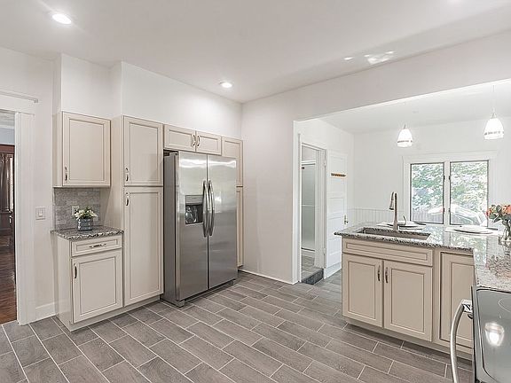 NEW Kitchen !!