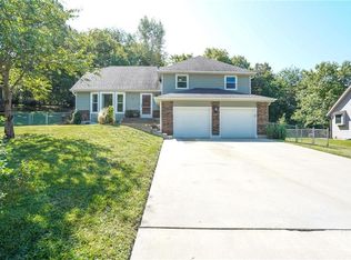 23 Gates Dr, Platte City, MO 64079