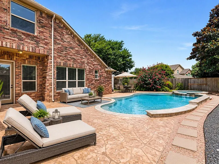 9614 Blackberry Terrace Dr — Photo 44