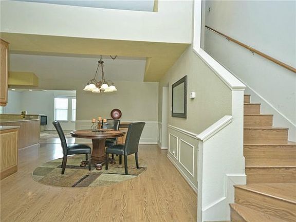 5th image of 8309 Scenic Oaks Dr