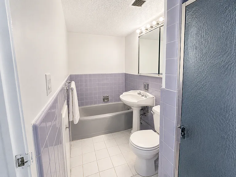 70 Park St #43 — Photo 14