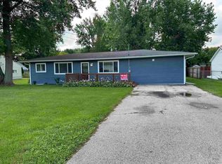 3958 E Kawkawlin River Dr, Bay City, MI 48706