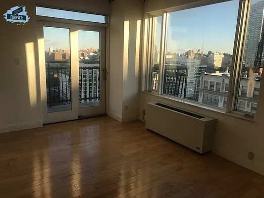 Rented by Fifth & Forever LLC | media 72