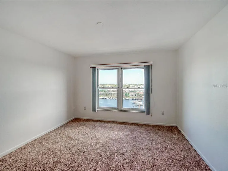 4939 Floramar Ter #912 — Photo 25