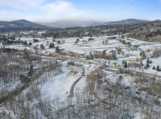 24 Rivers Edge Ln #2, Stowe, VT 05672