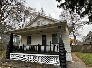 2311 17th Ave, Rockford, IL 61104