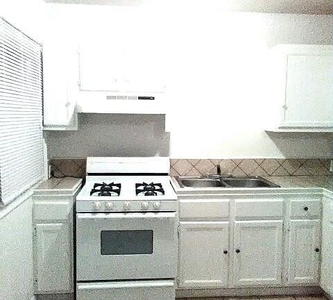 2nd image of 430 Pacific Ave APT 04