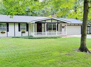 1925 W Maple Ln, Claypool, IN 46510