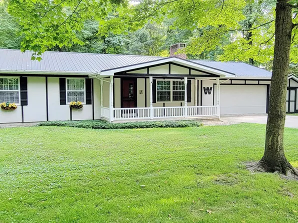 1925 W Maple Ln, Claypool, IN 46510
