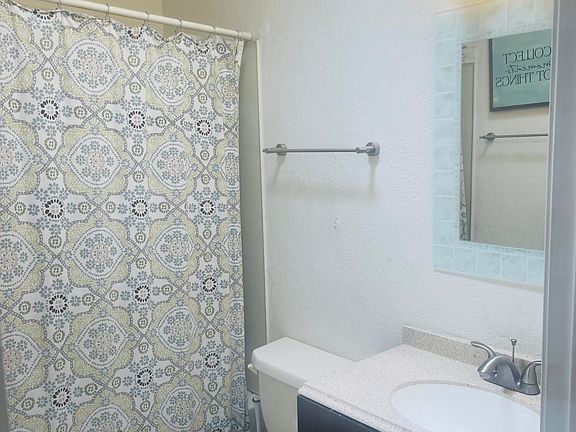 5th image of 2901 W Tania Pl