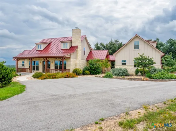 529 Vista Ridge Dr, Round Mountain, TX 78663