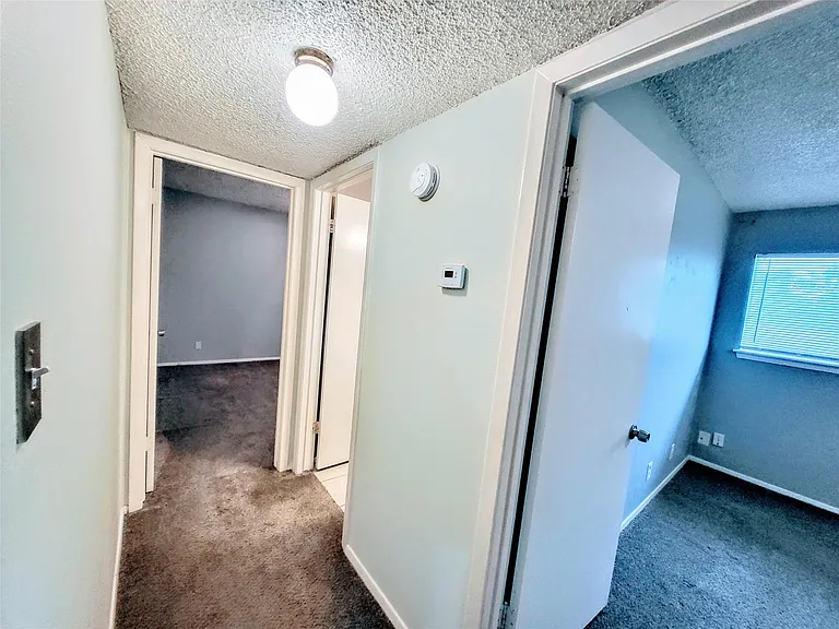 3429 Willowrun Dr #D — Photo 9