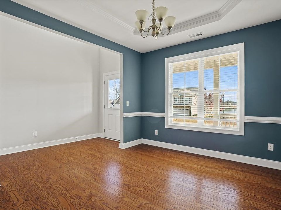 292 Avery Pond Dr, Fuquay Varina, NC 27526 Zillow