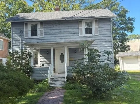 12 West End Avenue, Great Neck, NY 11023