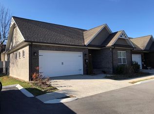 127 Hudgens Ct, Cookeville, TN 38501