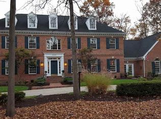 1023 Oak Branch Ct, Fort Wayne, IN 46845