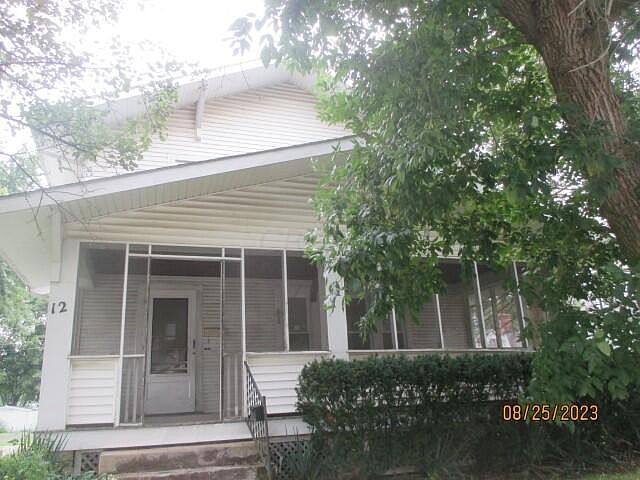 1st image of 12 Columbia Ave