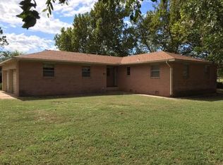 338 SE South St, Geary, OK 73040