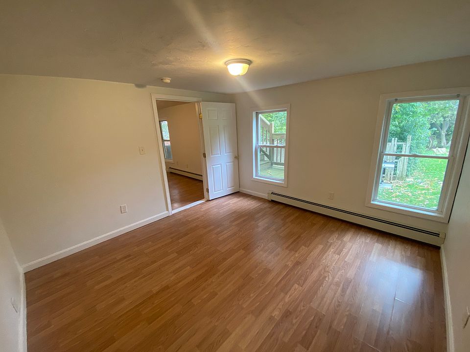 7 Mount Guyot St North Brookfield MA Zillow