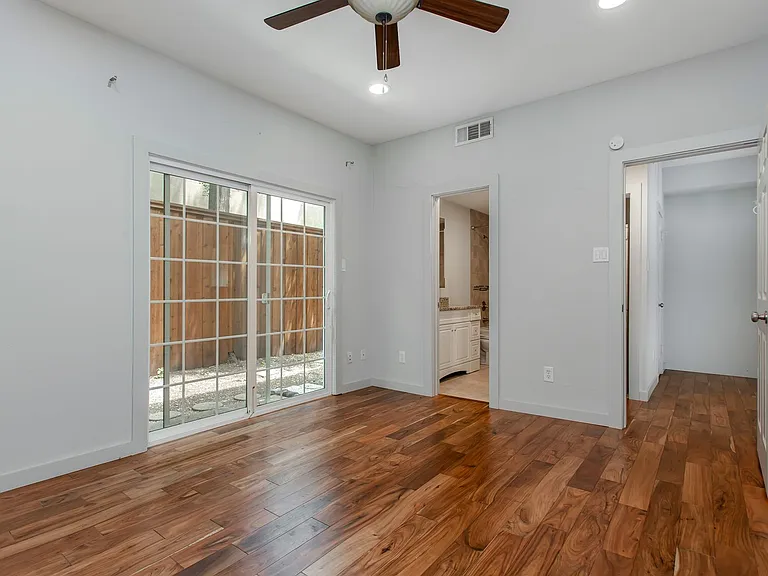 6210 Oram St #5 — Photo 14