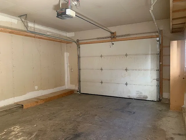 9516 - 103 Avenue Unit B — Photo 2