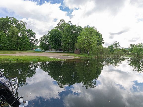 58035 County Line Rd-103