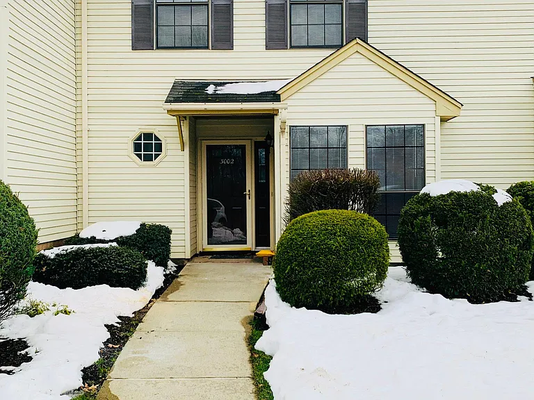 3002 Cricket Cir — Photo 27