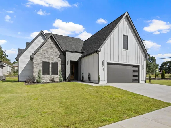 18 Aetna Spring Ct, Taylors, SC 29687