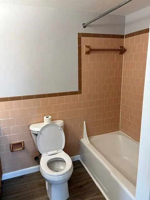 2 bed, $1,000 — Photo 4