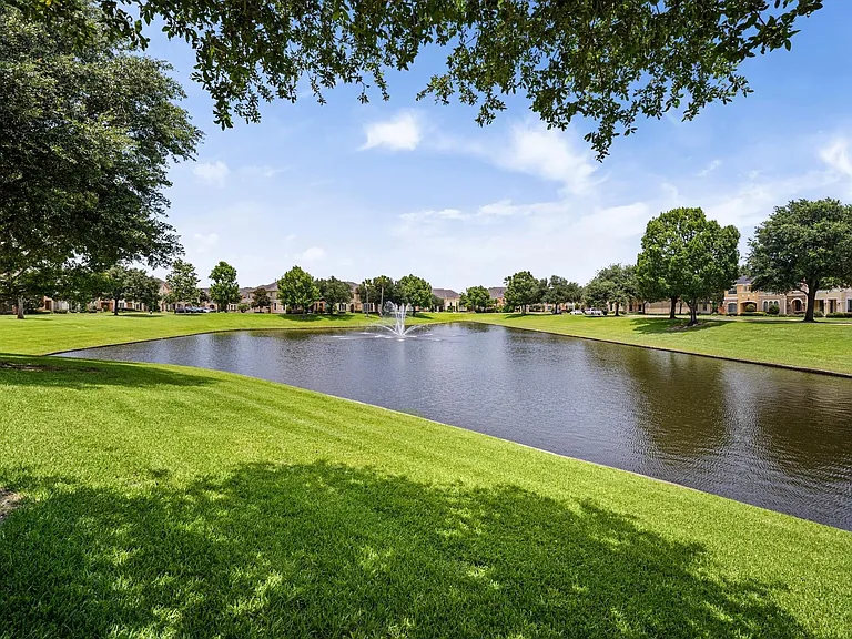 2047 Palm Forest Ln — Photo 45