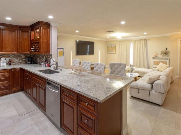 3815 NW 122nd Ter