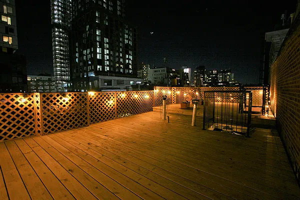 Rented by R New York | media 28