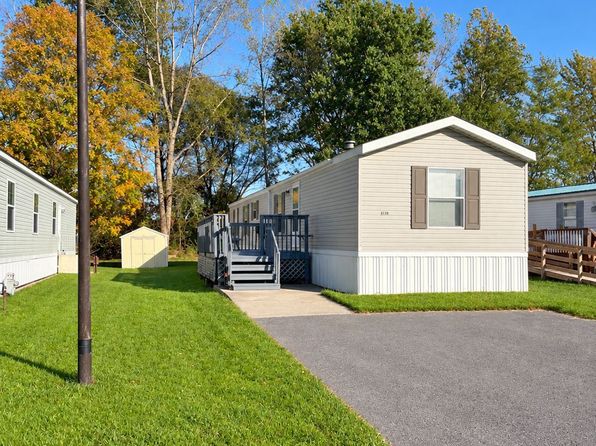 110 Stonehedge Dr