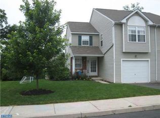 373 Cattail Ct, Pennsburg, PA 18073