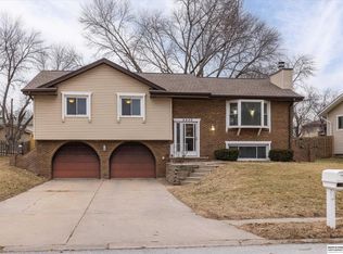 5830 S 152nd Ave, Omaha, NE 68137