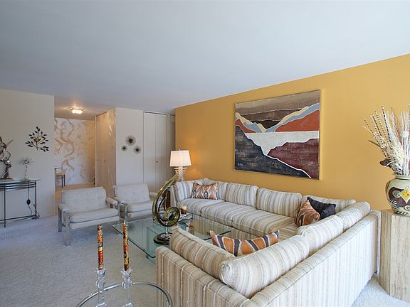 5th image of 4100 Triumvera Dr APT 105B