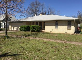 216 E Jackson St, Crescent, OK 73028