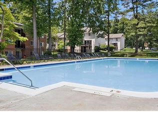 2022 Georgian Woods Pl #21, Silver Spring, MD 20902