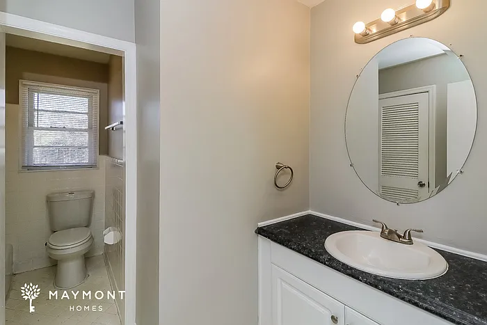 4731 Roberta Cir — Photo 10