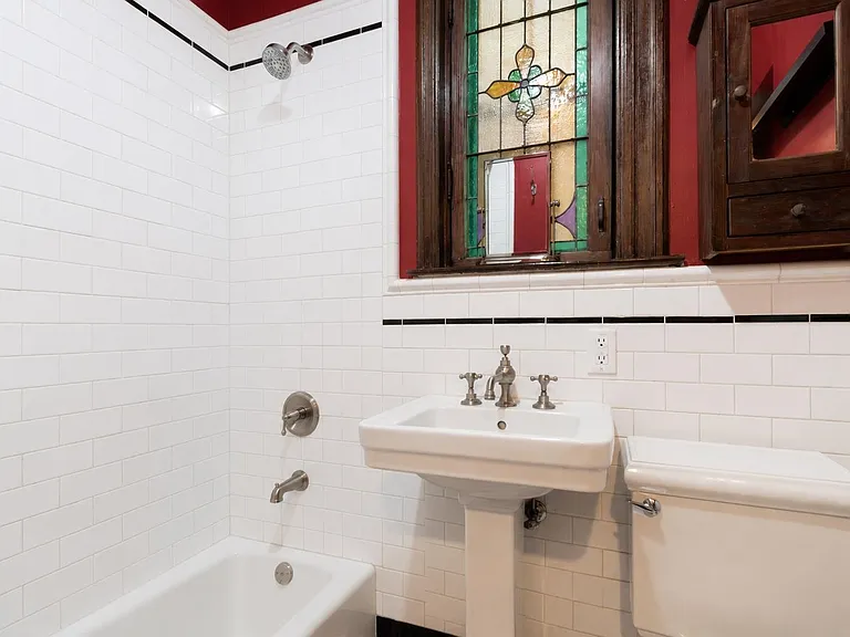 1009 Willow Ave #4L — Photo 10