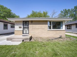 7019 N 41st St, Milwaukee, WI 53209