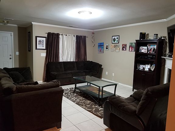 3rd image of 2814 Buckleigh Dr