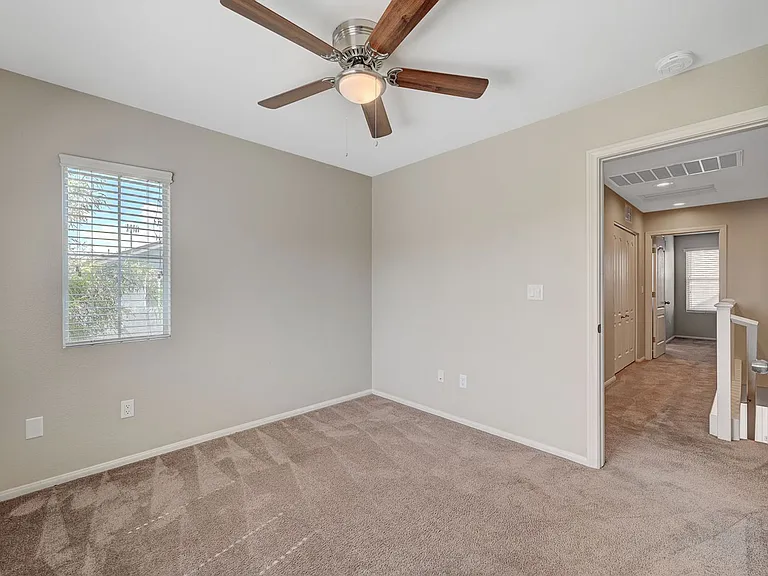 10420 September Flower St — Photo 38