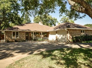 9200 Hanging Moss Dr, Granbury, TX 76049
