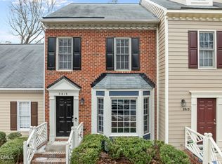 2813 Bedfordshire Ct, Raleigh, NC 27604